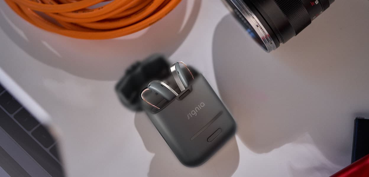 水晶堂の補聴器　オーティコン